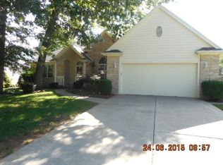 5858 Live Oak Dr, Toledo, OH