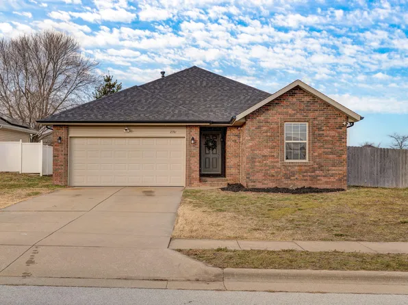 2701 W Garton Road, Ozark, MO 65721