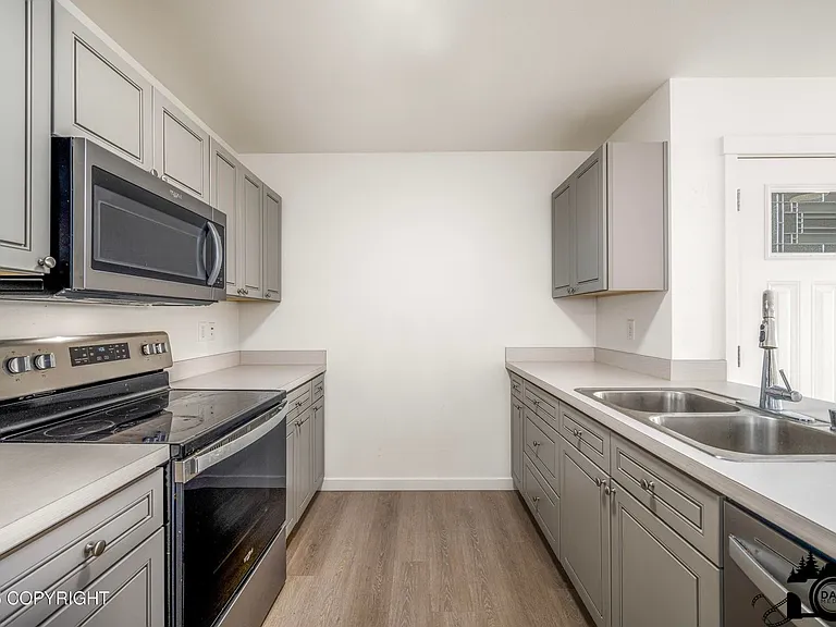 1635 S Pollywog Pl — Photo 5