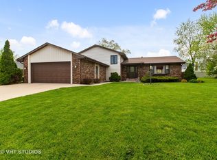 345 Windermere Way, Bourbonnais, IL