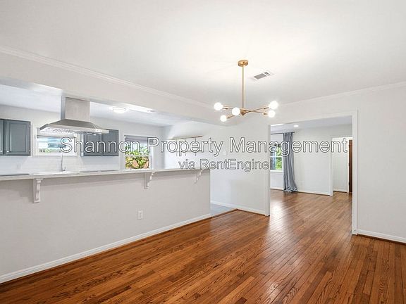 5th image of 4227 Apollo St