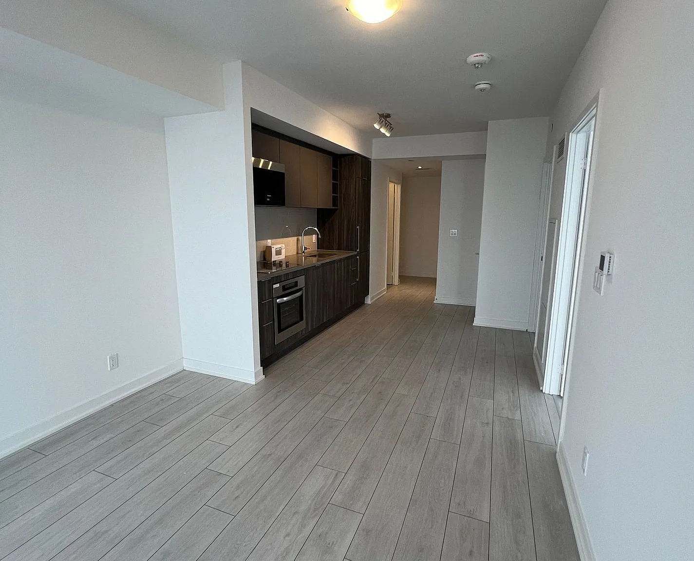 2 bed, $2,800 — Photo 3