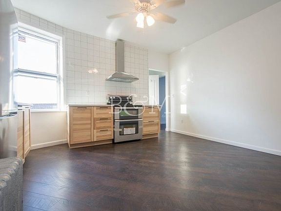 2nd image of 4140 40th St APT C1