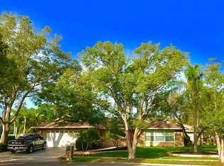 370 Holly Hill Rd, Oldsmar, FL 34677