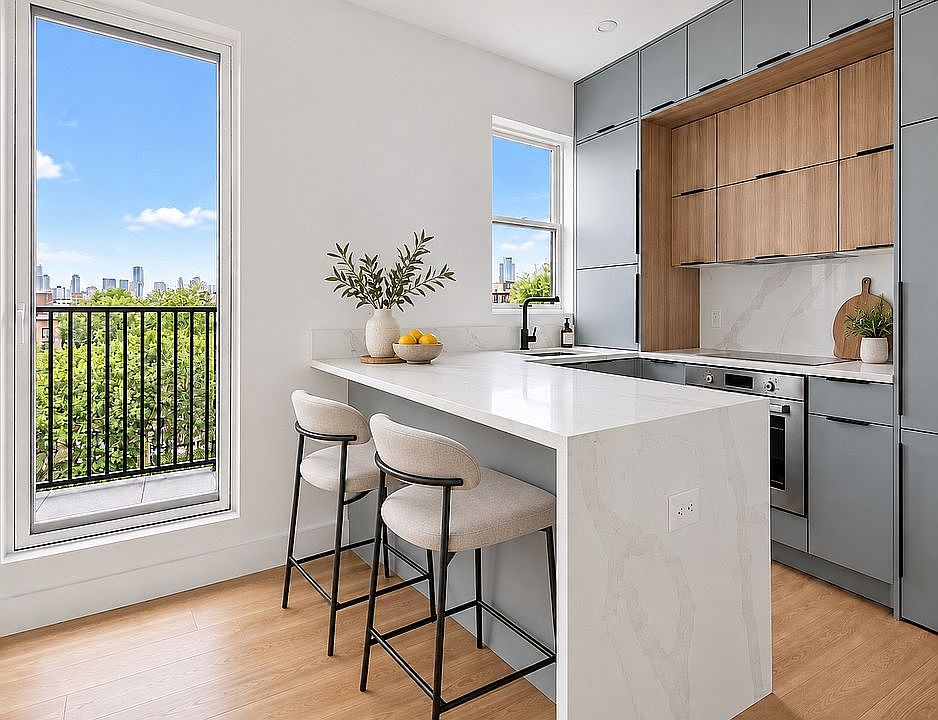 1st image of 831 Knickerbocker Ave #Pha