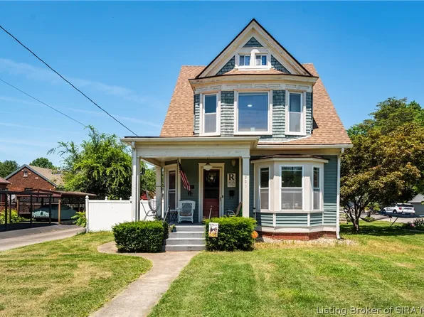 301 W Harrison Avenue, Clarksville, IN 47129