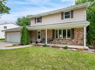 2600 N Laurie St, Appleton, WI 54914