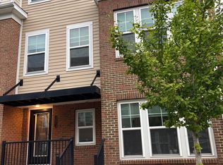22 Cannon St, North Brunswick, NJ 08902