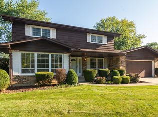 470 E Balsam Ln, Palatine, IL 60074