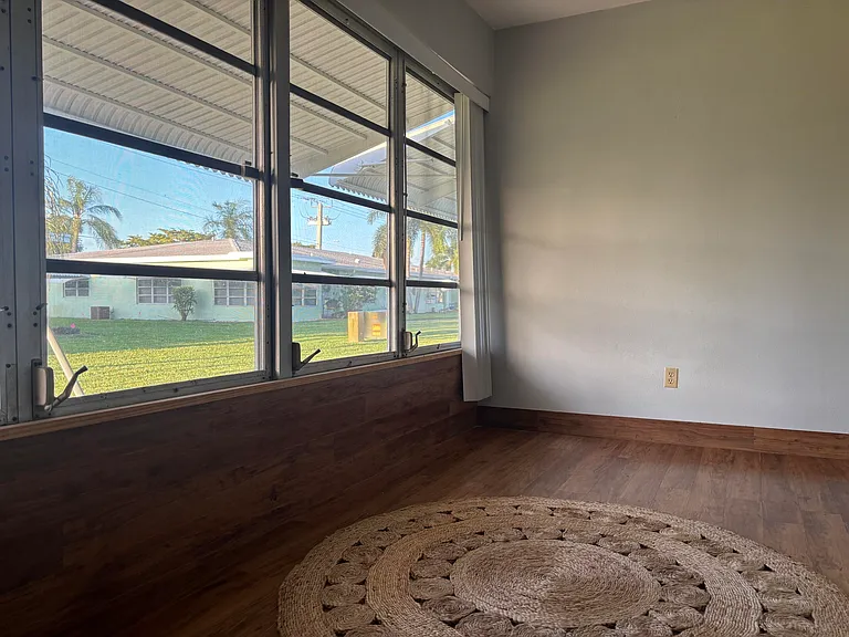 211 Country Ln #C — Photo 25
