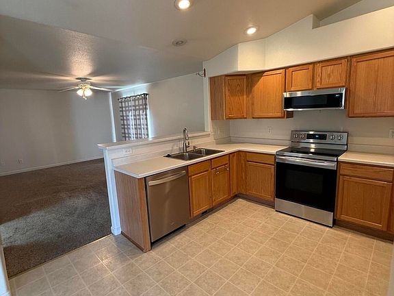 5th image of 343 Beth Way