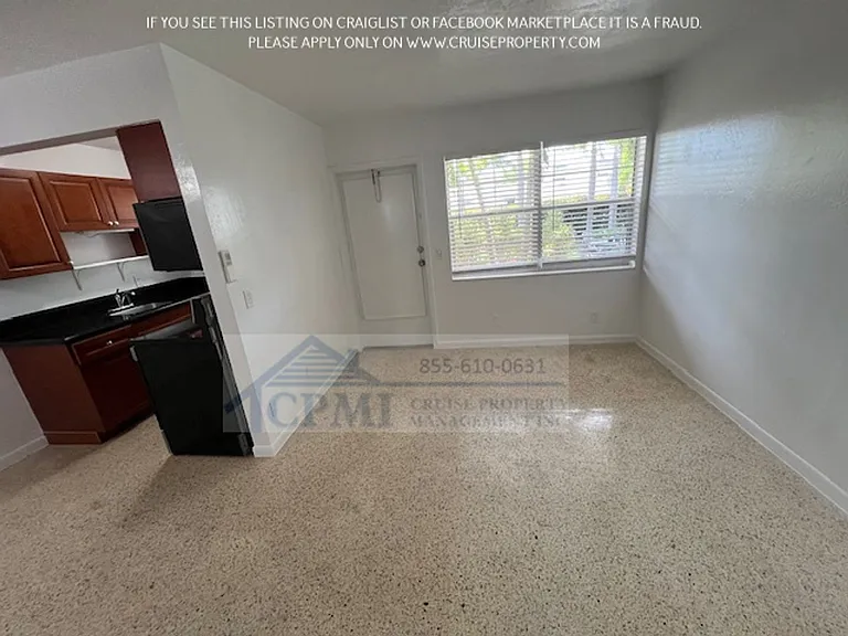 225 Ocean Breeze Lake Worth, FL 33460 — Photo 25