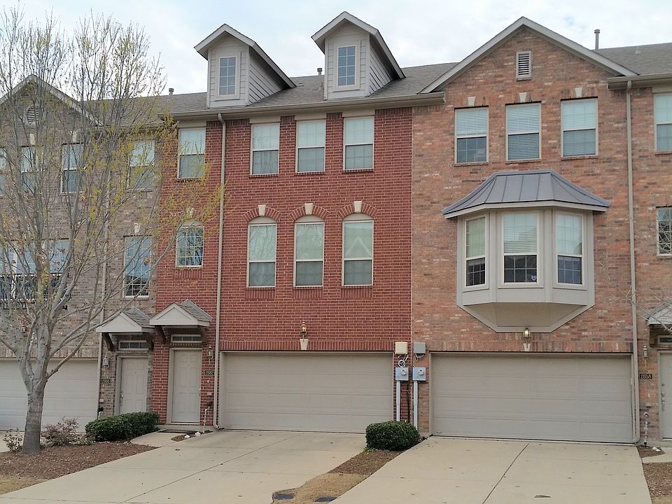 1st image of 2662 Chambers Dr
