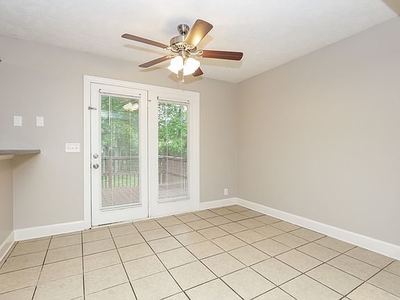 5th image of 2057 Aberdeen Cir