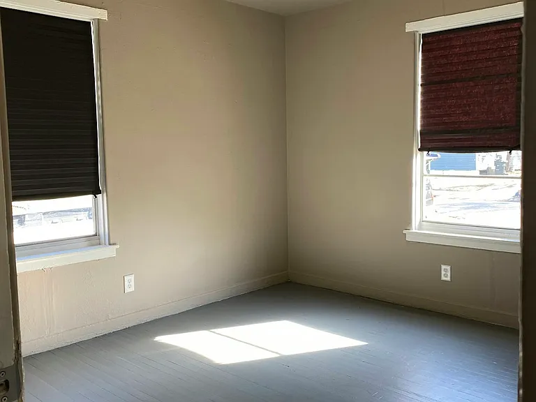 1231 Estelle St — Photo 12