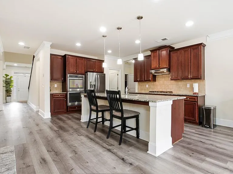 1220 Wesleyan Pl — Photo 12