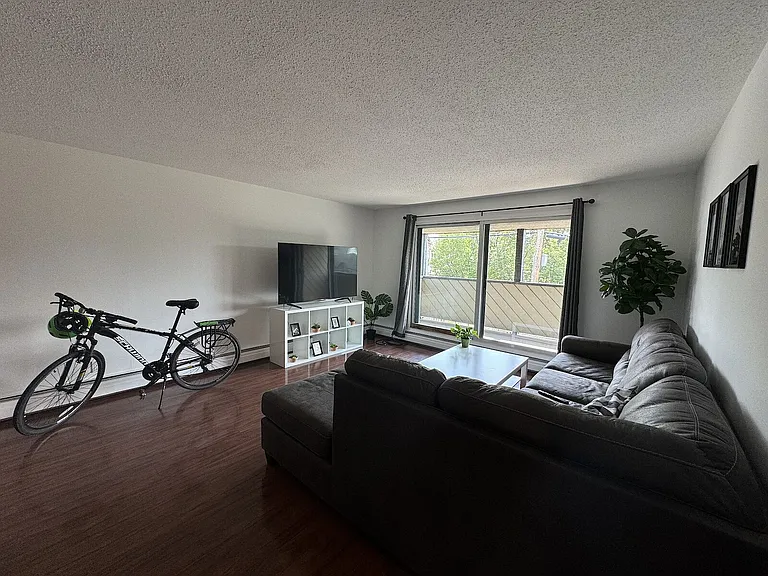 1513 26th Ave SW #108 — Photo 9