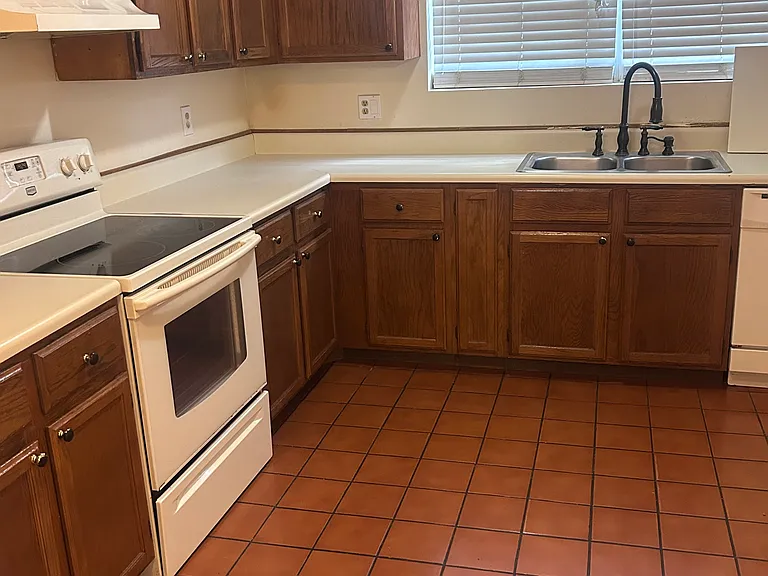 Kitchen with laundry room entry