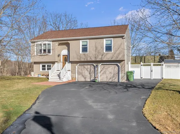 44 Brentwood Lane, Windsor, CT 06095