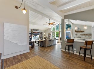 423 Peach Grove Ln, Santa Barbara, CA 93105