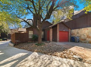 6132 Summer Creek Cir, Dallas, TX 75231