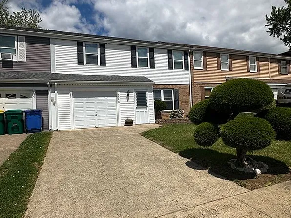 6348 John Hancock Ct, Bensalem, PA 19020