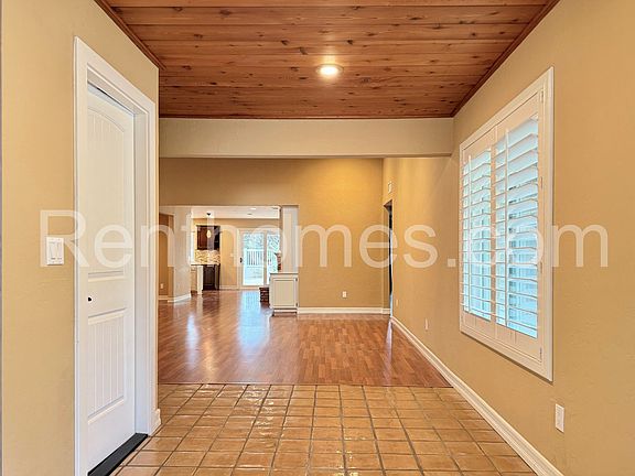 2nd image of 11339 Red Cedar Ln