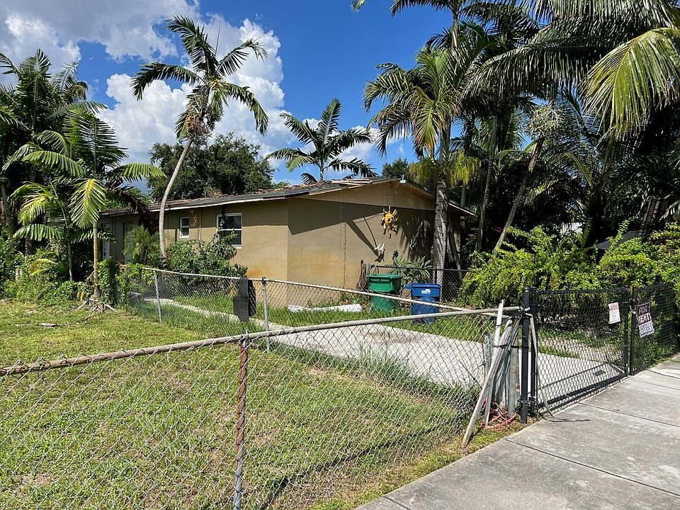 1st image of 3921 NW 164th St