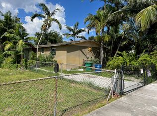 3921 NW 164th St, Miami Gardens, FL 33054