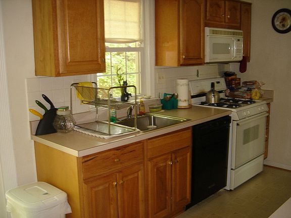 2nd image of 8221 Scotch Bend Way