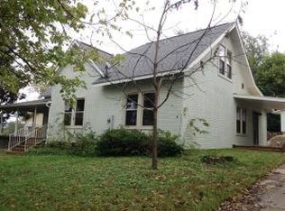 413 S Sycamore St, Harrison, AR 72601