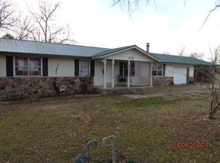 418 S Skaggs Rd, Clarksville, AR 72830