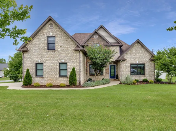 1301 Royal Oak Ave, Murfreesboro, TN 37129