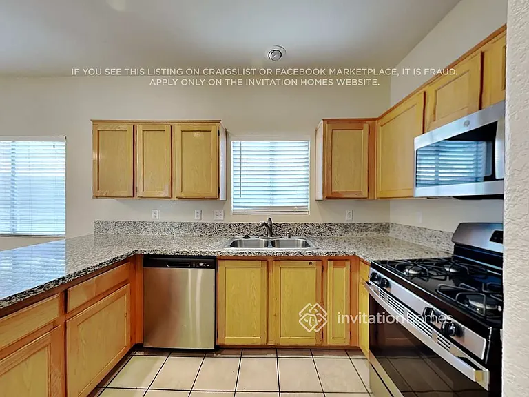 7261 Gold Find Ct — Photo 11