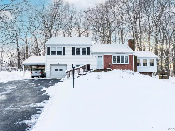 9 Southview Lane, Hopewell Junction, NY 12533