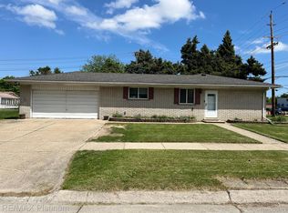 11125 E Ten Mile Rd, Warren, MI 48089