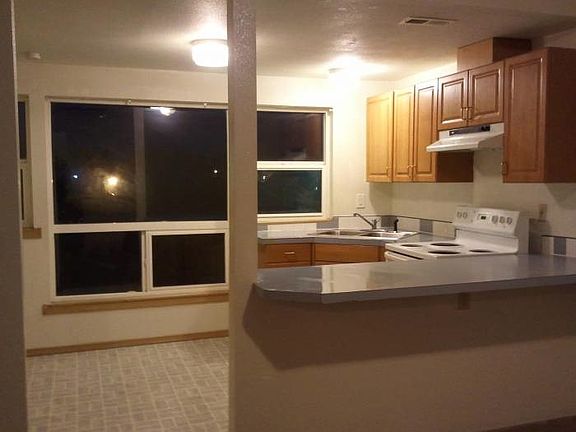3rd image of 1710 Martin Luther King Jr Way APT D