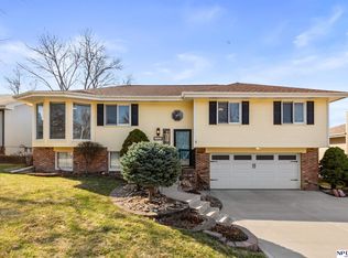 11123 Washington St, Omaha, NE 68137