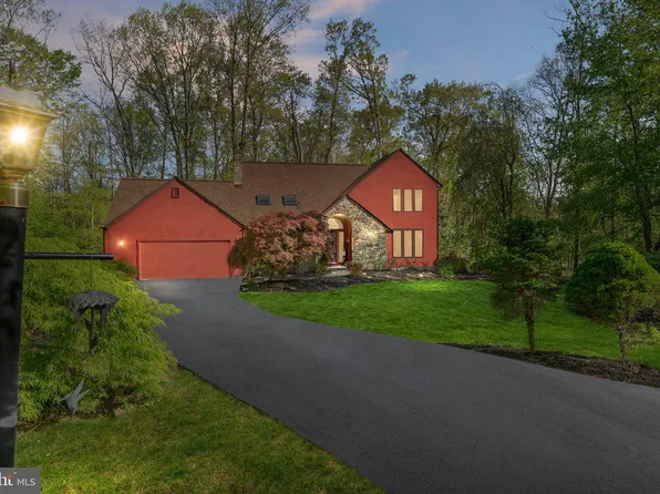 125 Collins Ln, Schwenksville, PA 19473