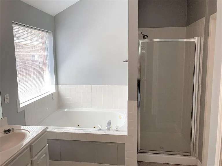 21215 Branford Hills Ln — Photo 21