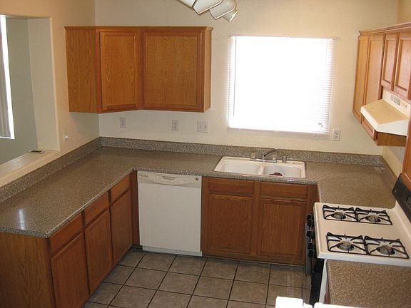 4th image of 2789 Old Bear Canyon St