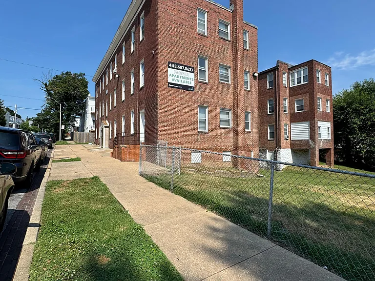 2826 Windsor Ave #A5 — Photo 10