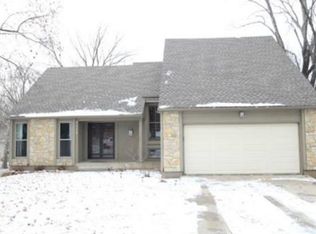 9024 Dice Ln, Lenexa, KS 66215