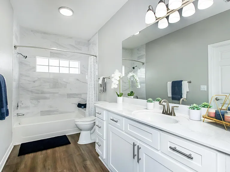 Registry at Windsor Parke — Photo 58
