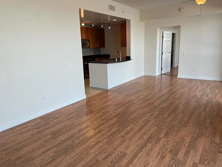 200 W Sahara Ave #1112 — Photo 10