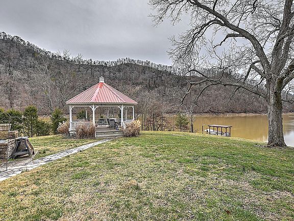 4th image of 332 Lakemont Dr