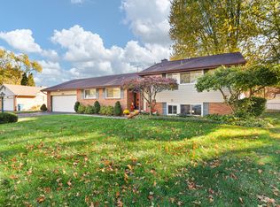 1625 Meadowbrook Way, Temperance, MI