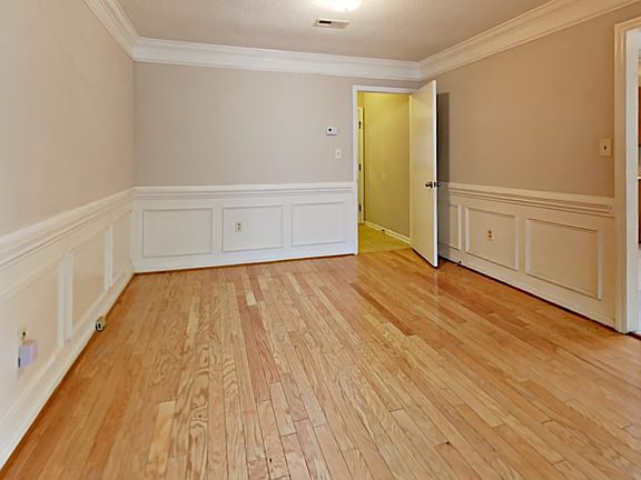 4th image of 8138 Sheringham Way