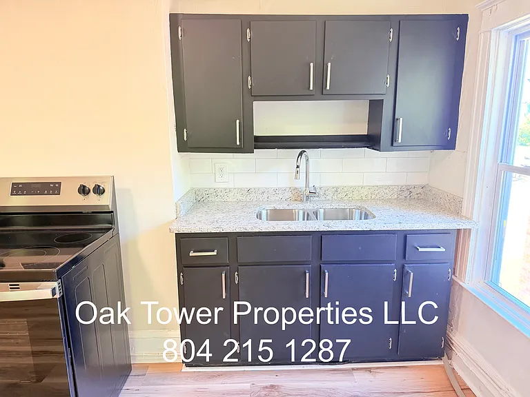 3301 Main St #B — Photo 10