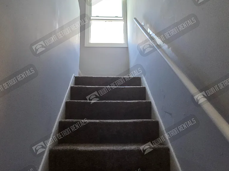 11488 Faust Ave — Photo 13